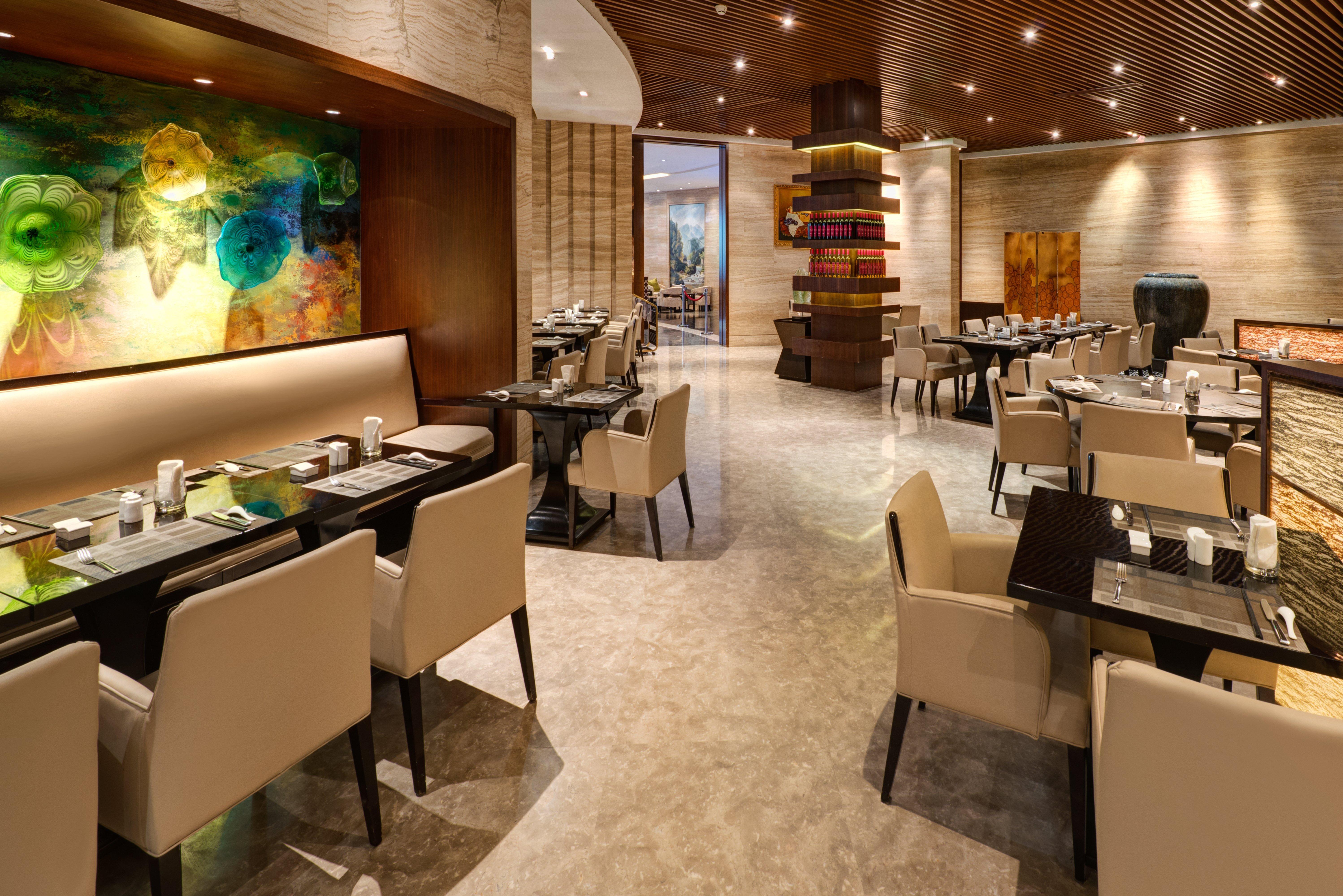 Crowne Plaza Noah Square By Ihg Hotel