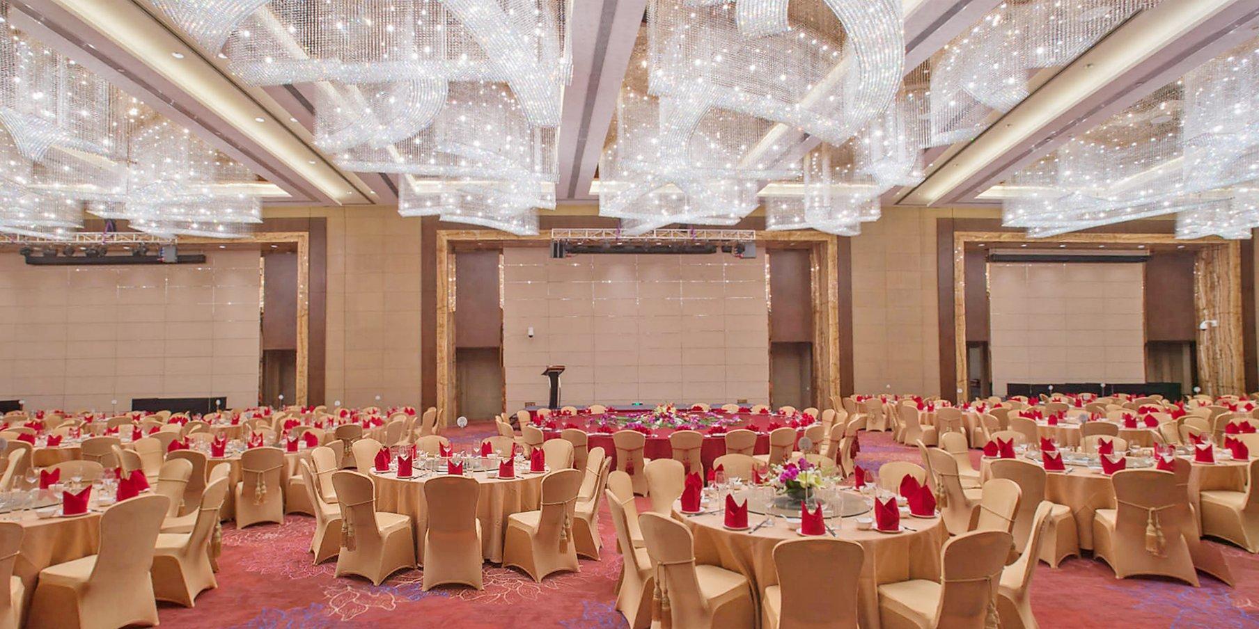 Crowne Plaza Noah Square By Ihg Hotel Shanghai
