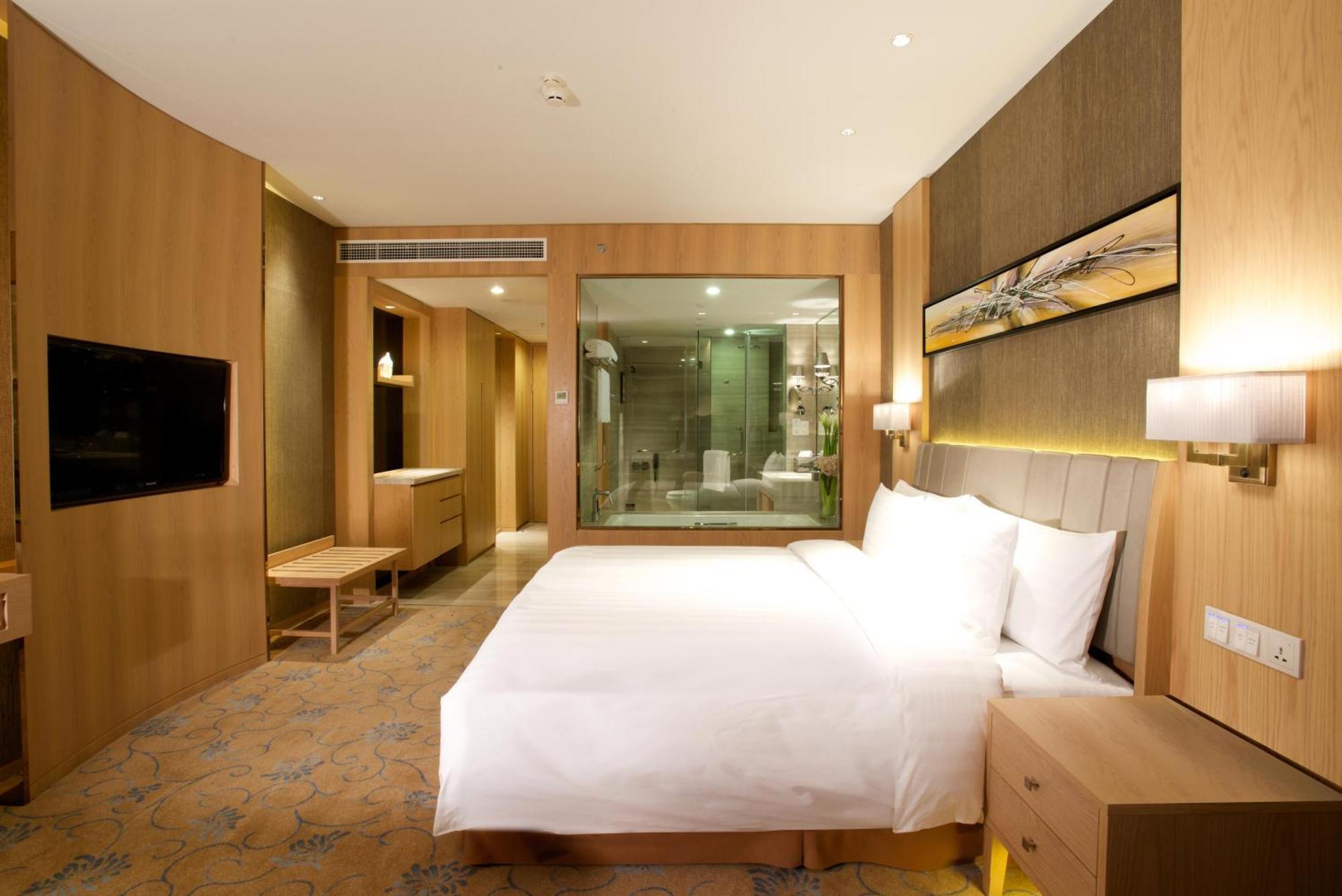 Crowne Plaza Noah Square By Ihg Hotel Shanghai