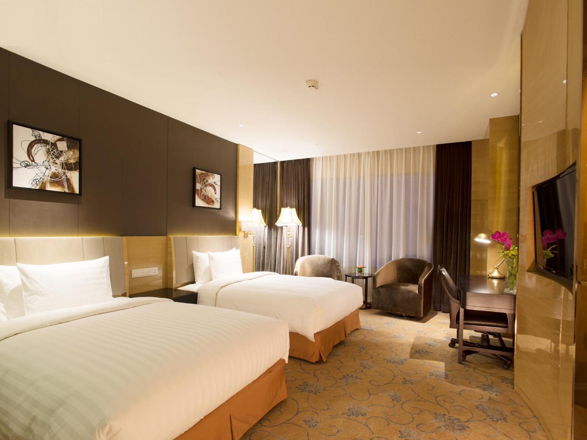 Crowne Plaza Noah Square By Ihg Hotel Shanghai