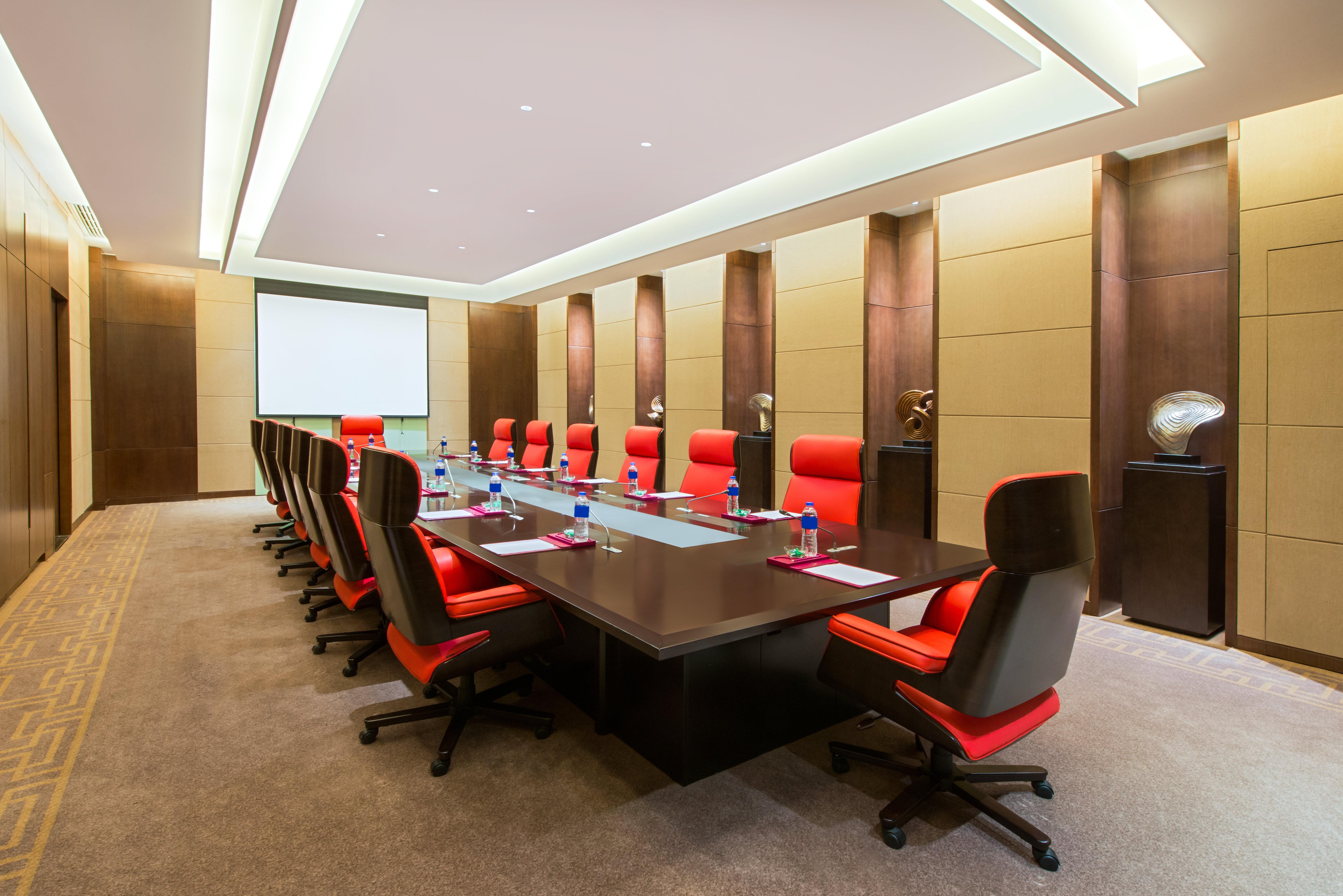 Hotel Crowne Plaza Noah Square By Ihg