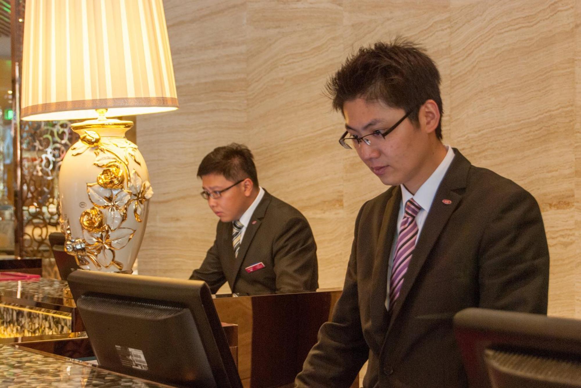 Crowne Plaza Noah Square By Ihg