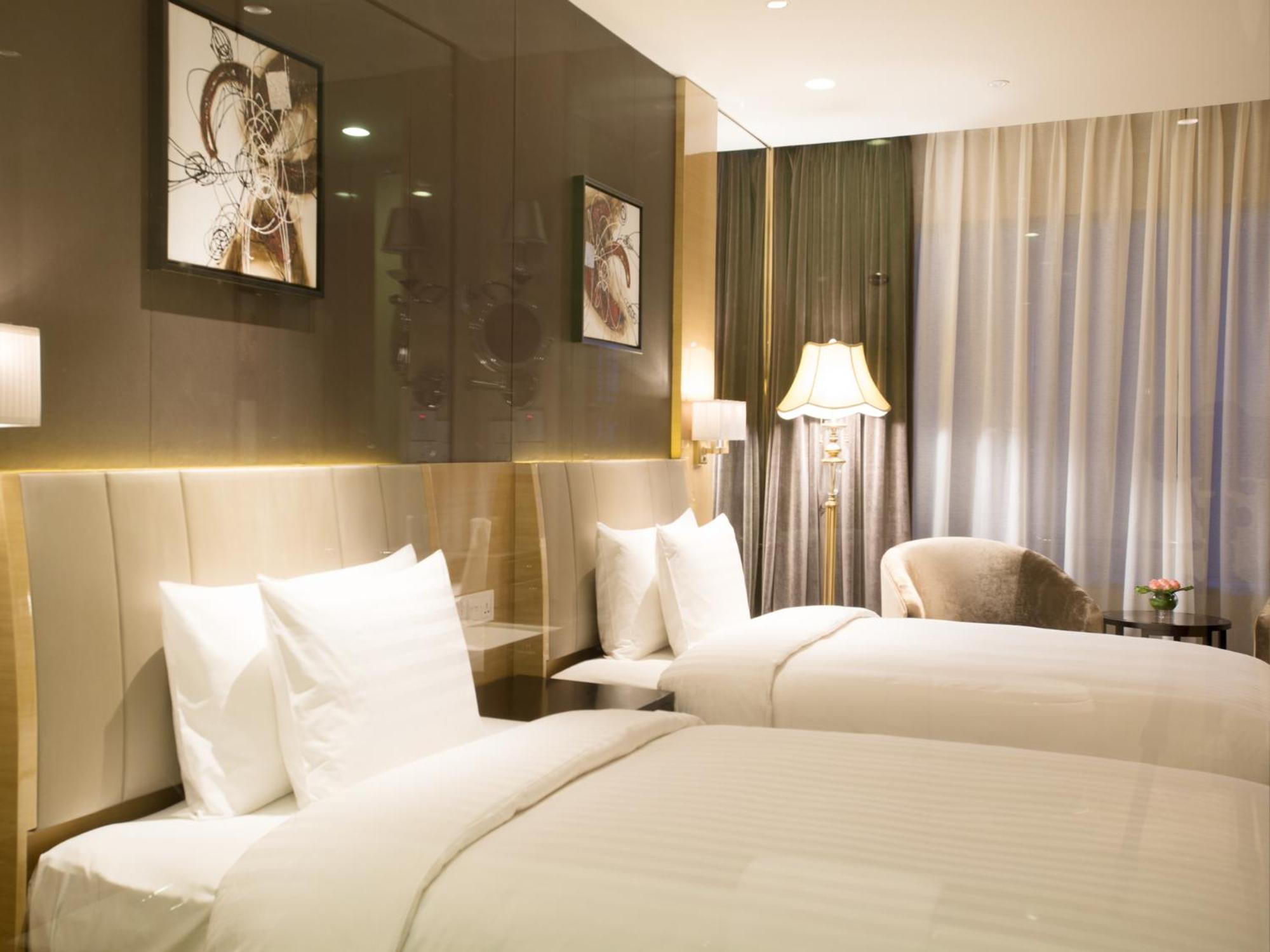 Crowne Plaza Noah Square By Ihg 5* Shanghai